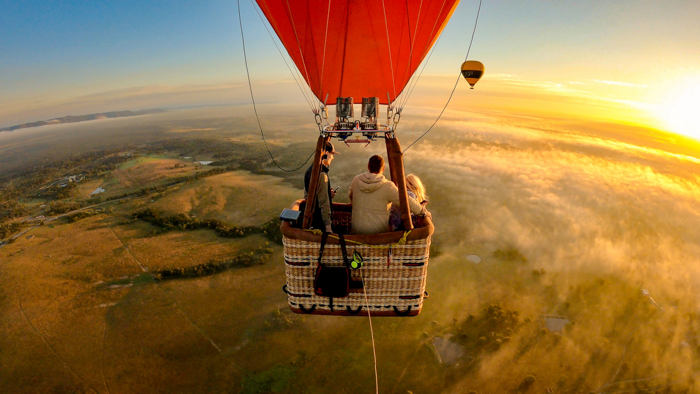 Byron Bay Ballooning flights for two